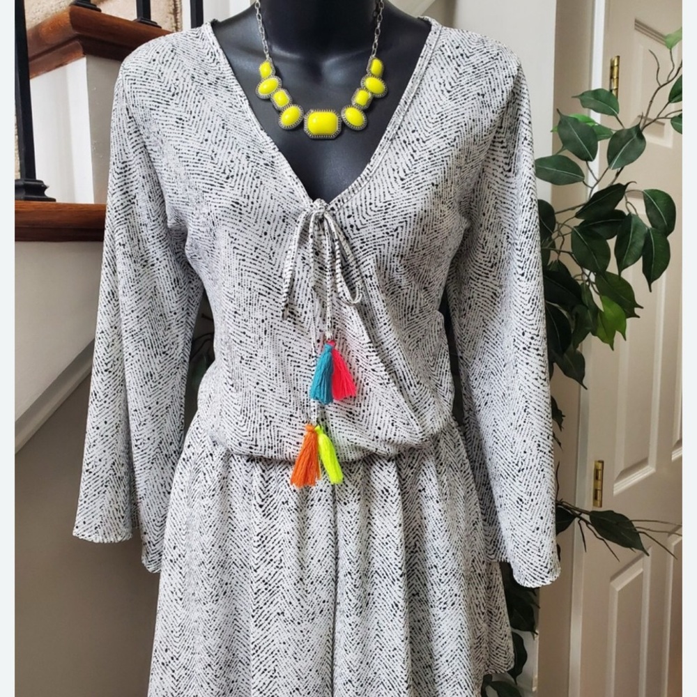 Elegant Gray Patterned Dress